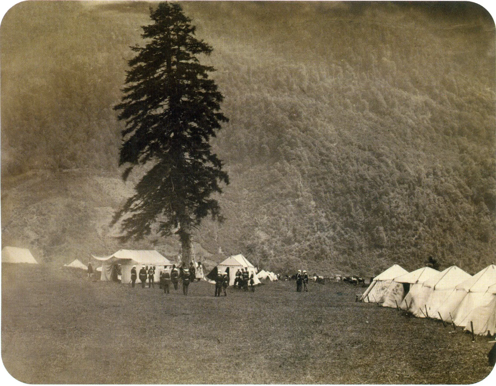 Историческое фото лагеря в урочище Кбаадэ, 1864 год